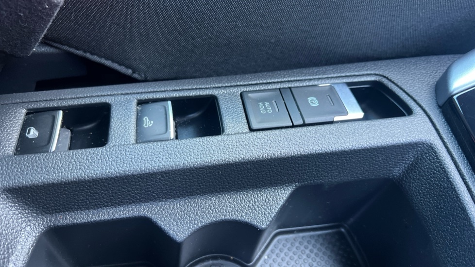 Used Volkswagen T-Roc 2022 for sale - 76350721: Photo 29