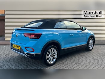 Used Volkswagen T-Roc 2022 for sale - 76350721: Photo