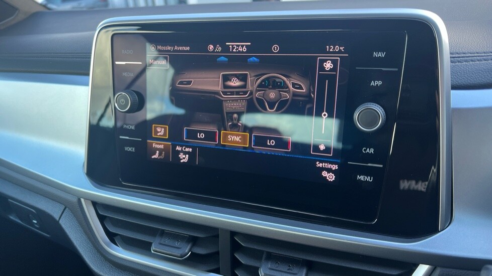 Used Volkswagen T-Roc 2022 for sale - 76350721: Photo 45