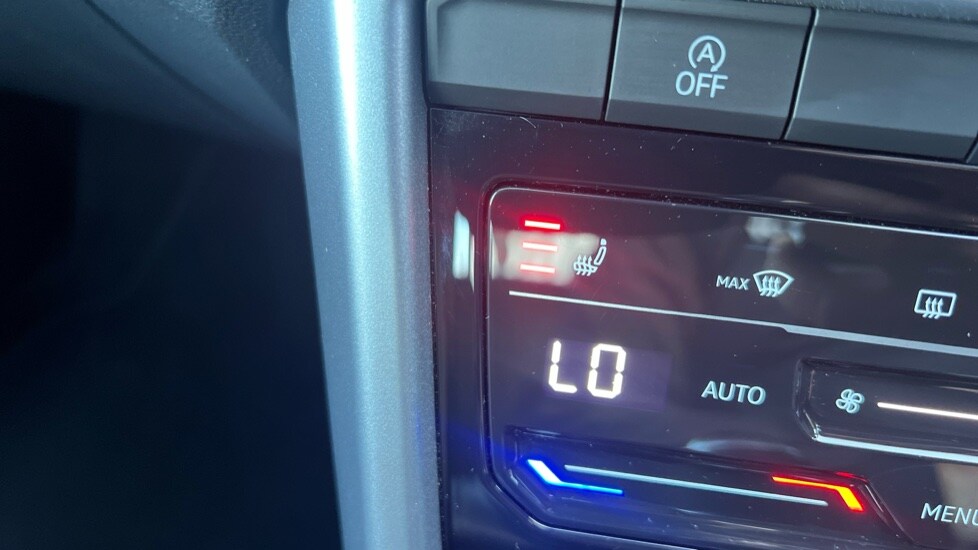 Used Volkswagen T-Roc 2022 for sale - 76350721: Photo 46