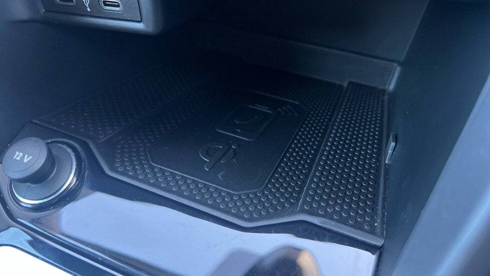 Used Volkswagen T-Roc 2022 for sale - 76350721: Photo 50