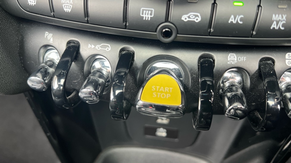 Used MINI Hatch 2022 for sale - 76312070: Photo 39