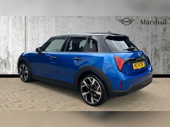 Used MINI Cooper 2025 for sale - 76302354: Photo