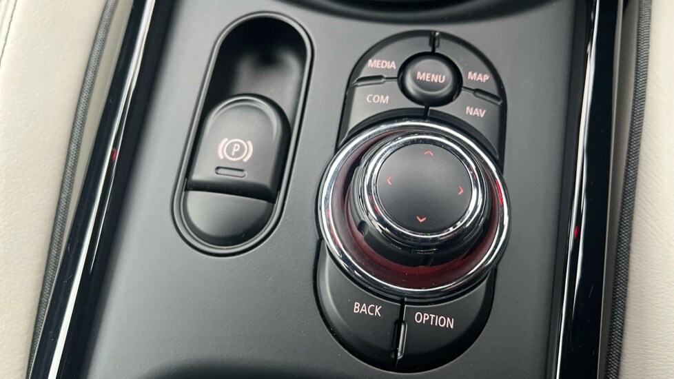 Used MINI Clubman 2022 for sale - 76375579: Photo 38