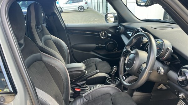 Used MINI Hatch 2022 for sale - 76007721: Photo 11