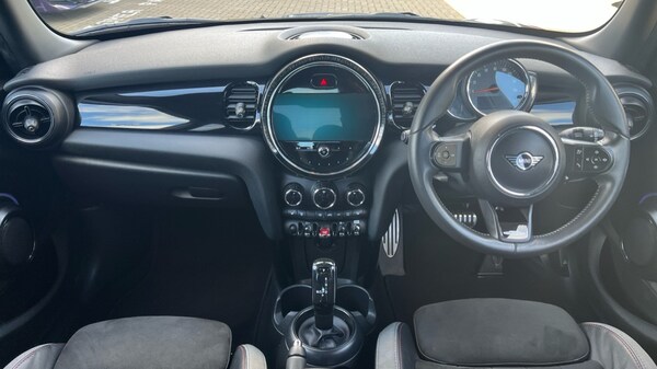 Used MINI Hatch 2022 for sale - 76007721: Photo 4