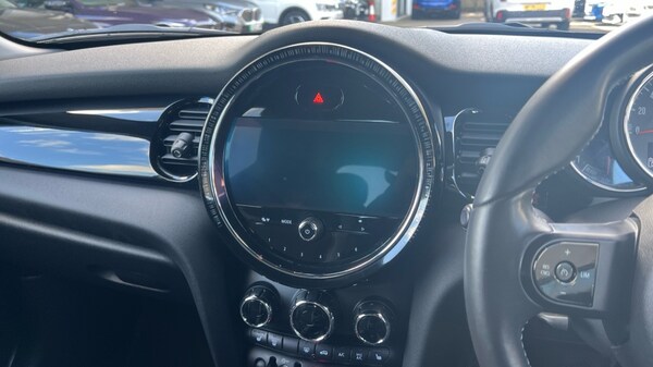 Used MINI Hatch 2022 for sale - 76007721: Photo 8
