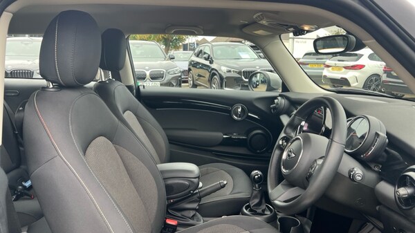 Used MINI Hatch 2021 for sale - 76104164: Photo 11