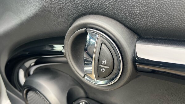 Used MINI Hatch 2021 for sale - 76104164: Photo 28