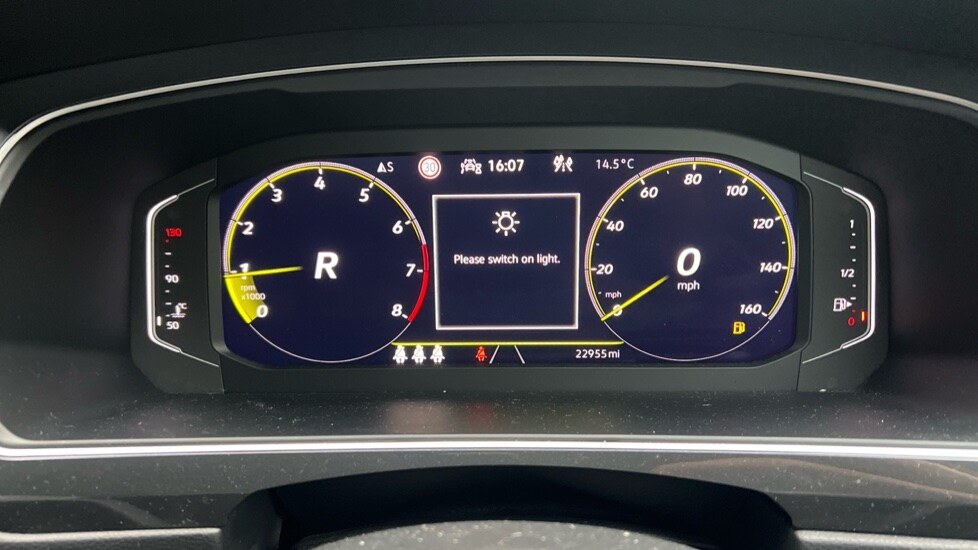 Used Volkswagen Tiguan 2023 for sale - 76458869: Photo 13