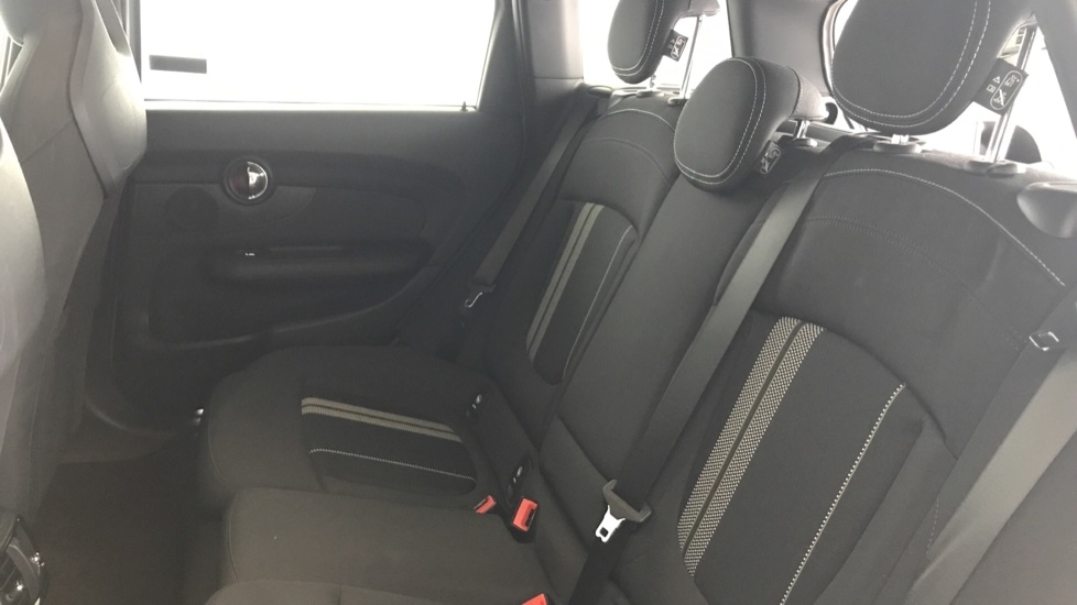 Used MINI Clubman 2019 for sale - 76927837: Photo 12