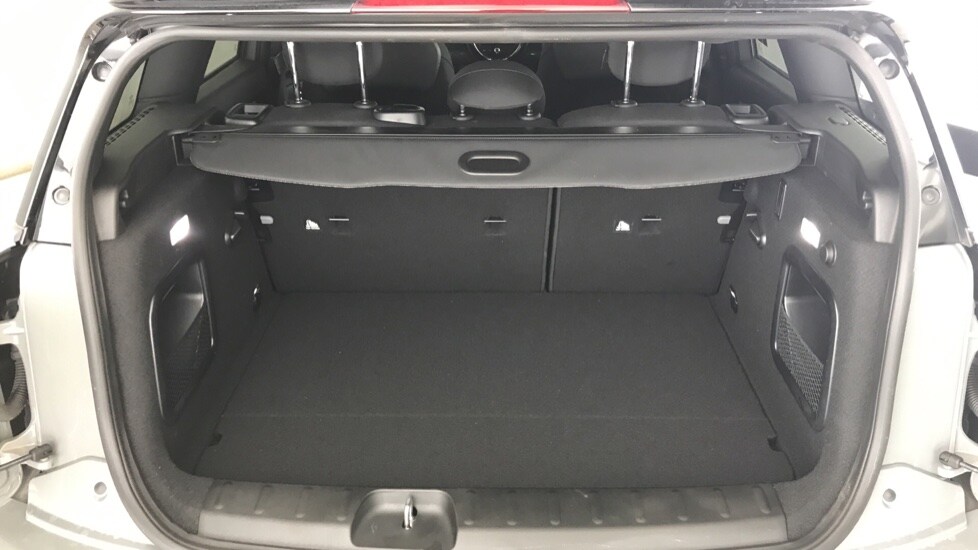 Used MINI Clubman 2019 for sale - 76927837: Photo 13