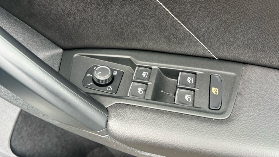 Used Volkswagen Tiguan 2023 for sale - 76602822: Photo 24