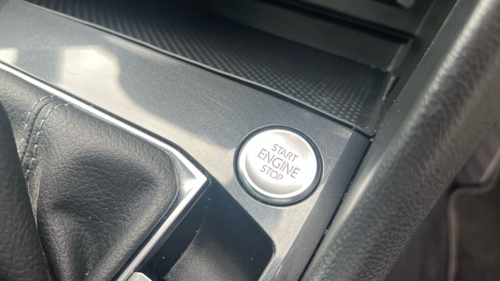 Used Volkswagen Tiguan 2023 for sale - 76602822: Photo 32