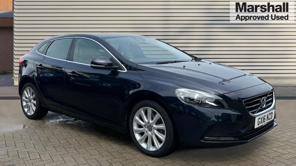 Used Volvo V40 2016 for sale - 76025332: Photo 1