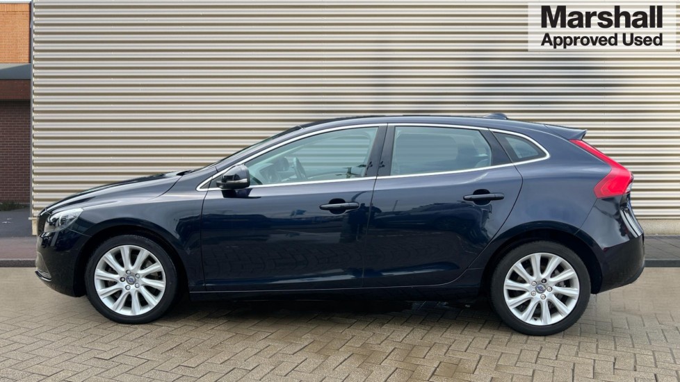 Used Volvo V40 2016 for sale - 76025332: Photo 6