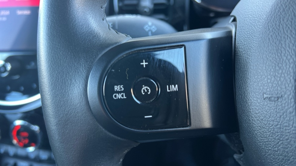 Used MINI Hatch 2022 for sale - 76338702: Photo 32