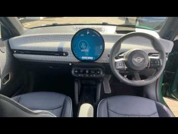 Used MINI Cooper 2024 for sale - 74065056: Photo