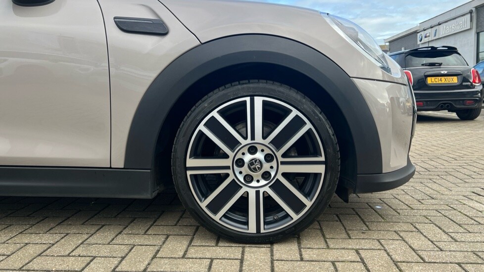 Used MINI Hatch 2022 for sale - 76229300: Photo 14