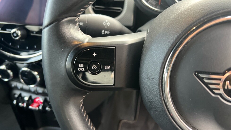 Used MINI Hatch 2022 for sale - 76229300: Photo 17