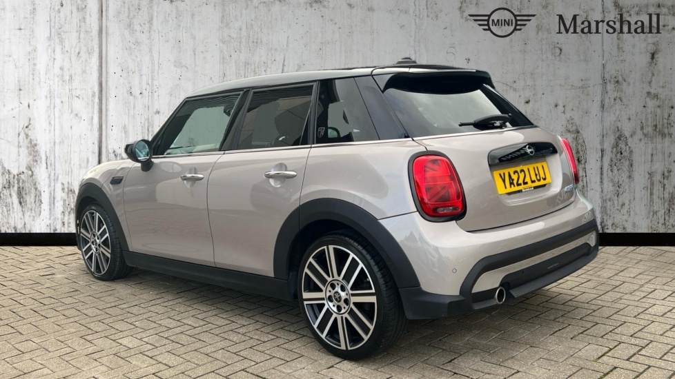 Used MINI Hatch 2022 for sale - 76229300: Photo 2