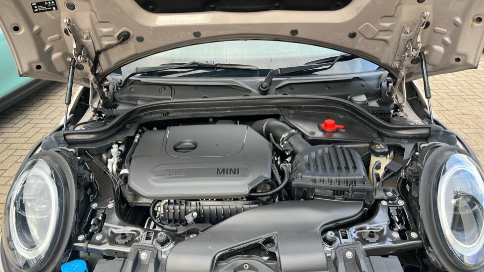 Used MINI Hatch 2022 for sale - 76229300: Photo 21