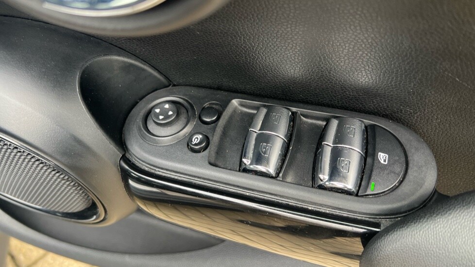 Used MINI Hatch 2022 for sale - 76229300: Photo 28