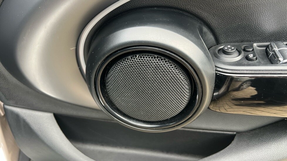 Used MINI Hatch 2022 for sale - 76229300: Photo 30