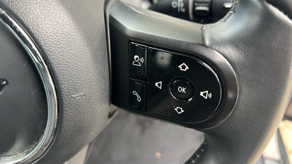 Used MINI Hatch 2022 for sale - 76229300: Photo 31