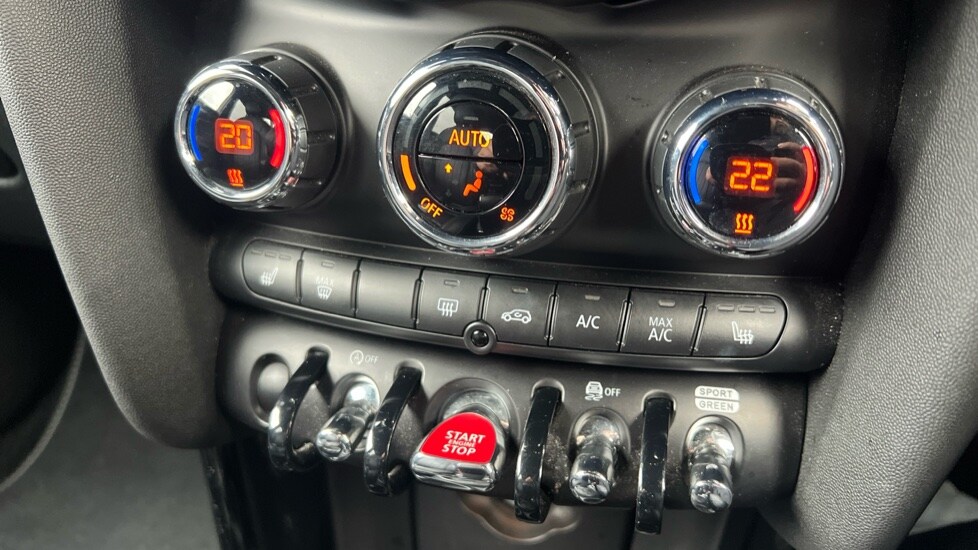 Used MINI Hatch 2022 for sale - 76229300: Photo 36