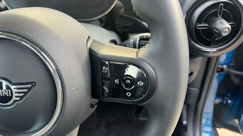 Used MINI Hatch 2023 for sale - 76079428: Photo 18