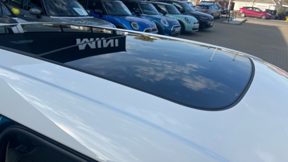 Used MINI Hatch 2023 for sale - 76079428: Photo 28