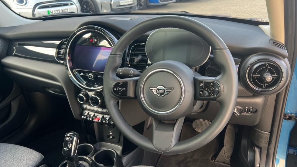 Used MINI Hatch 2023 for sale - 76079428: Photo 5