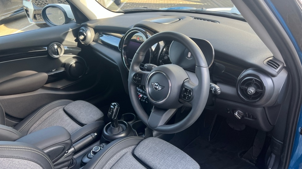 Used MINI Hatch 2023 for sale - 76079428: Photo 6