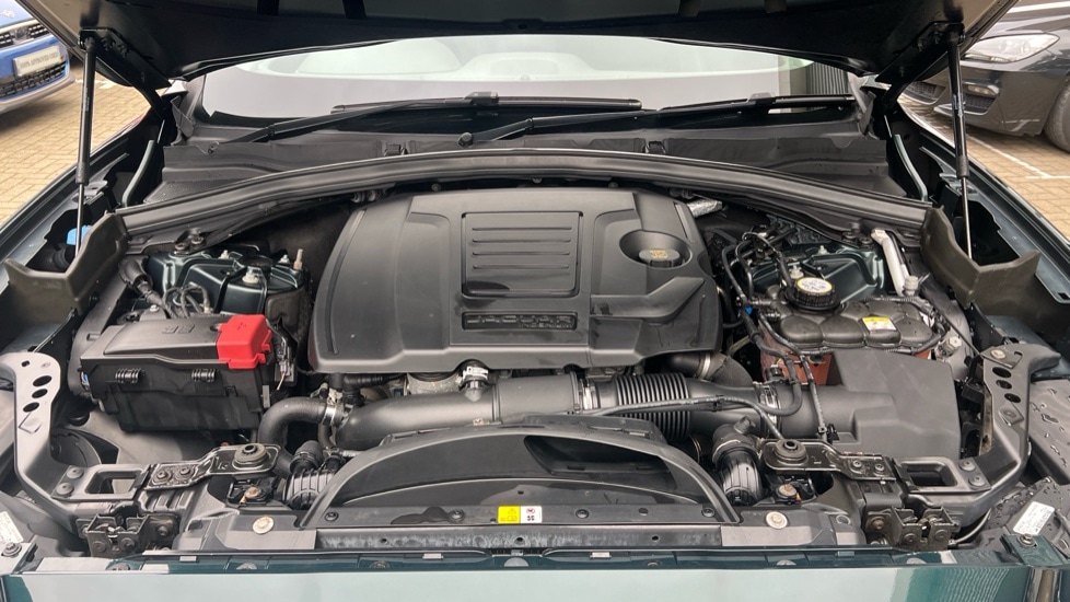 Used Jaguar F-Pace 2018 for sale - 76104104: Photo 16