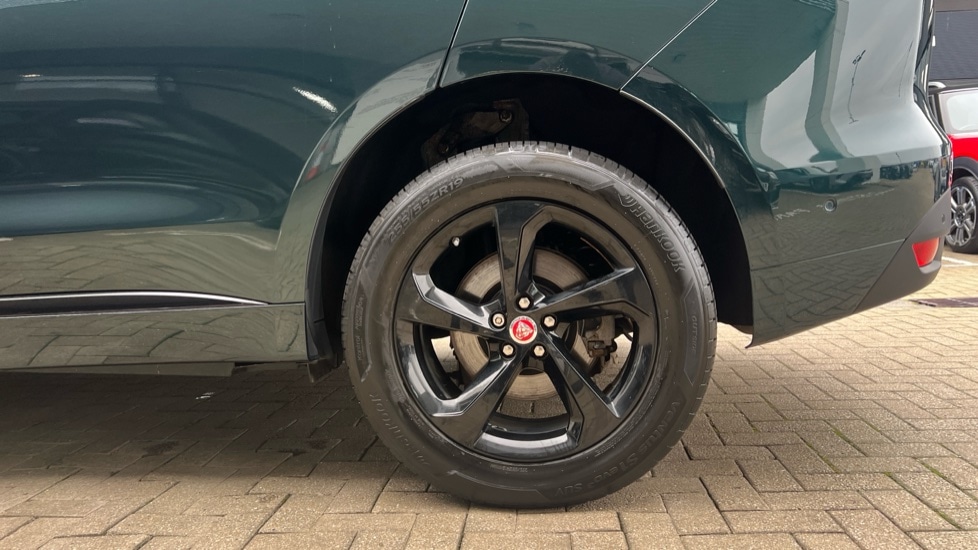 Used Jaguar F-Pace 2018 for sale - 76104104: Photo 18