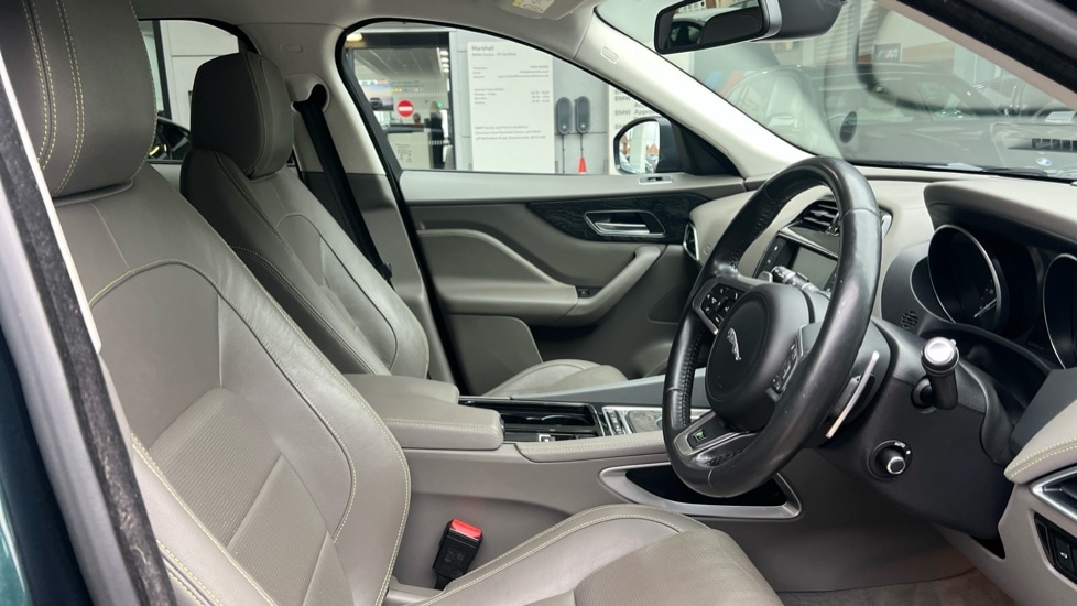 Used Jaguar F-Pace 2018 for sale - 76104104: Photo 29