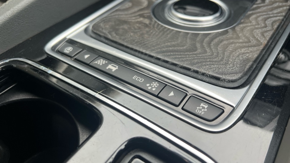 Used Jaguar F-Pace 2018 for sale - 76104104: Photo 30