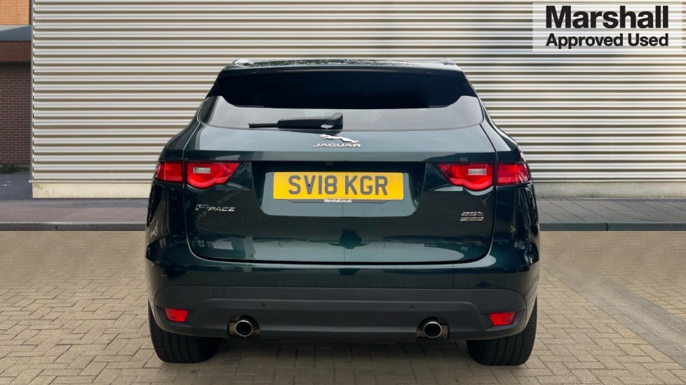 Used Jaguar F-Pace 2018 for sale - 76104104: Photo 4