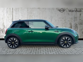 Used MINI Hatch 2022 for sale - 76874495: Photo