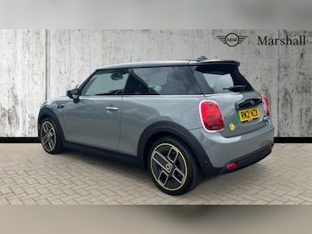 Used MINI Hatch 2021 for sale - 75671954: Photo
