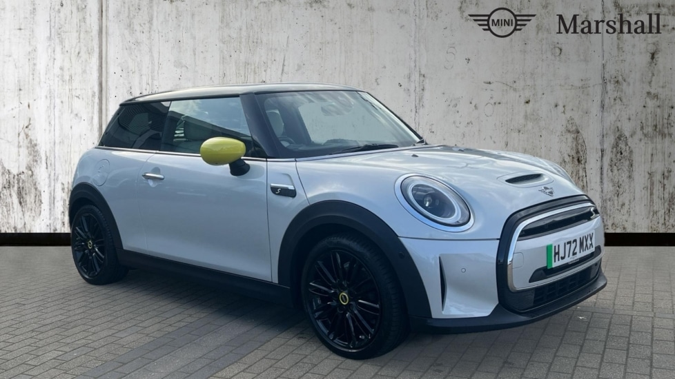 Used MINI Hatch 2022 for sale - 76079171: Photo 1