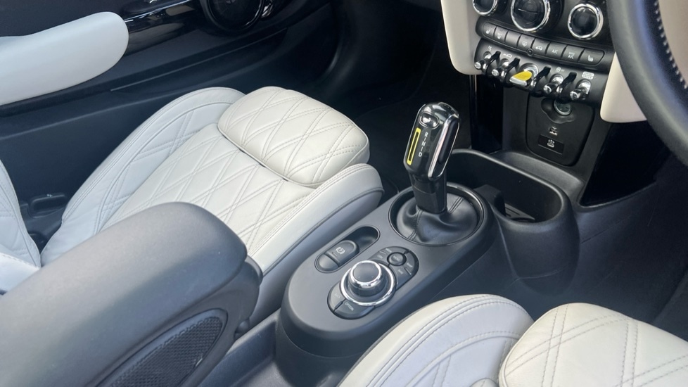 Used MINI Hatch 2022 for sale - 76079171: Photo 10