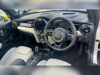 Used MINI Hatch 2022 for sale - 76079171: Photo 4
