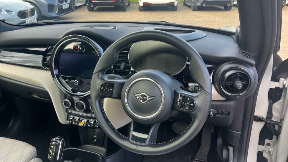 Used MINI Hatch 2022 for sale - 76079171: Photo 5