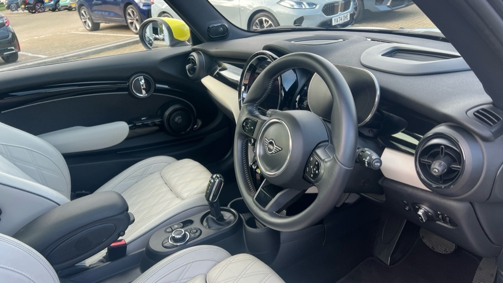 Used MINI Hatch 2022 for sale - 76079171: Photo 6