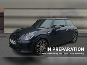 Used MINI Hatch 2022 for sale - 76960129: Photo