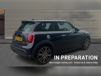 Used MINI Hatch 2022 for sale - 76960129: Photo