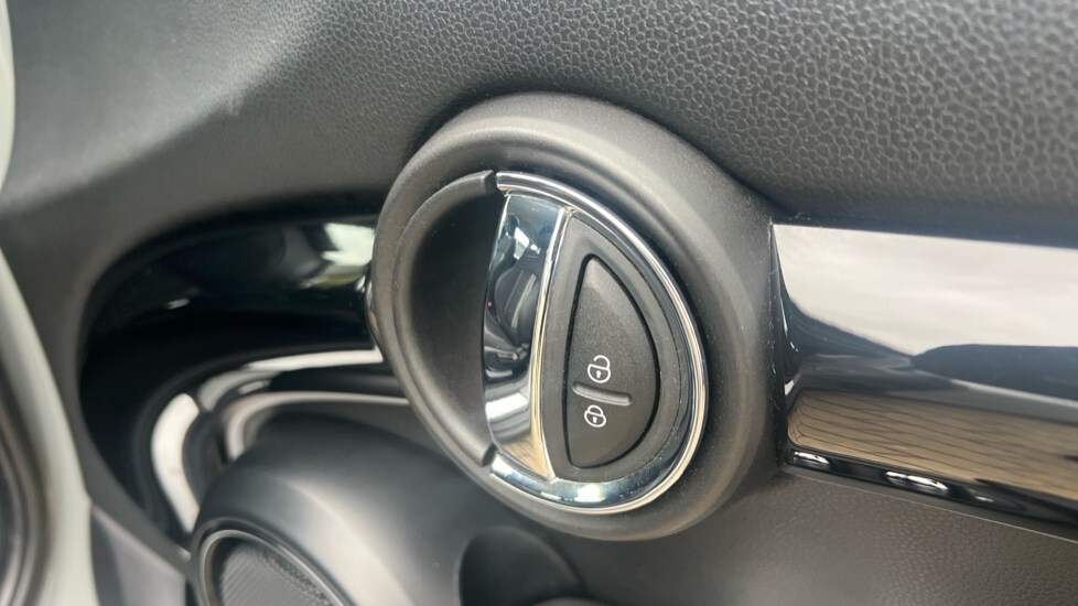 Used MINI Hatch 2022 for sale - 76014954: Photo 28
