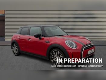 2022 - 1.5 Cooper Exclusive Premium 5dr Auto